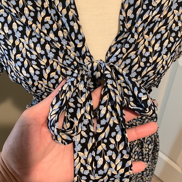 Max Studio Floral Maxi Dress - Picture 5 of 14